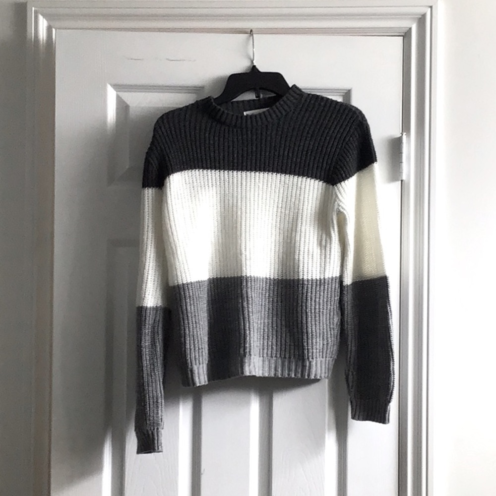 Cotton Emporium, Girls XL, 3 color block sweater, black white grey